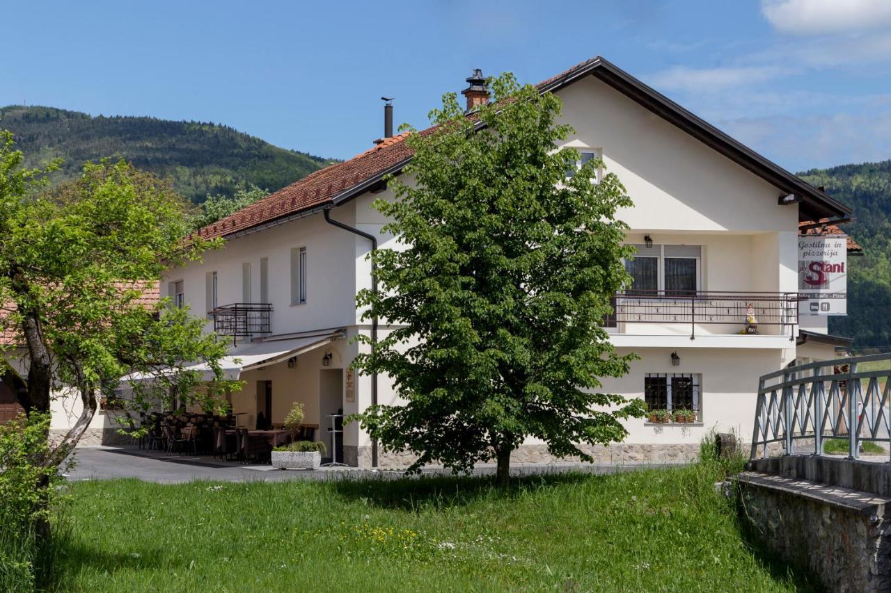Guesthouse & Apartments Pri Stani Zerovnica Exterior photo